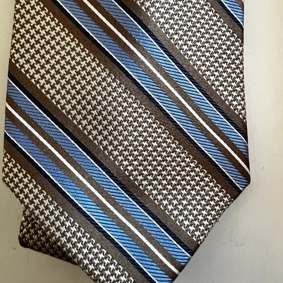 Silk Ties - 67 in Set of 4 & 68 In set of 2 - Picture 2 of 9